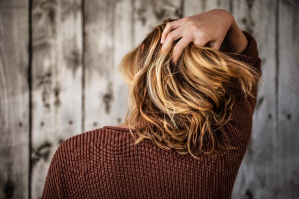 tim-mossholder-SxPISzSxJrQ-unsplash hair mask with black cumin
